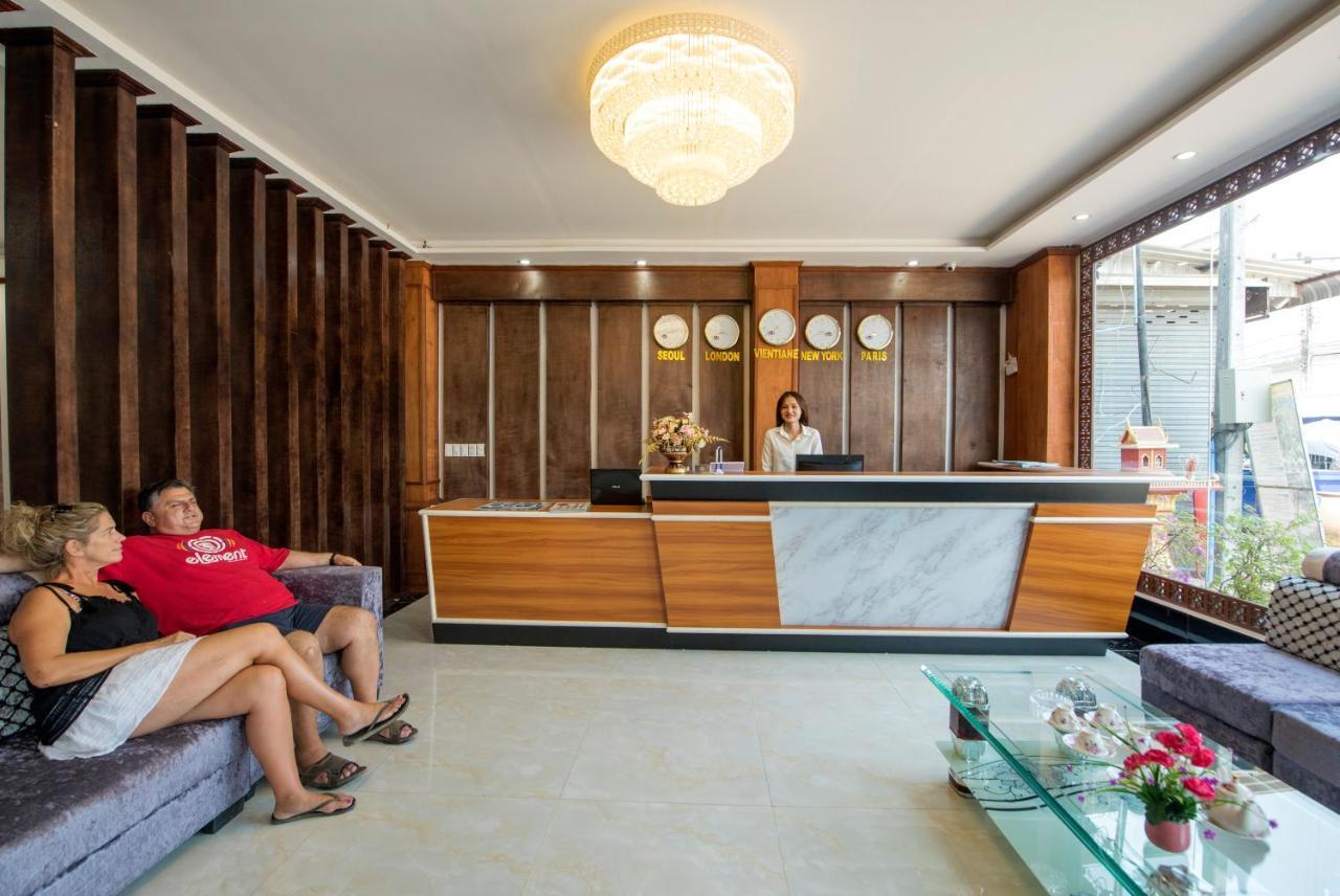 Vang Vieng Freedom Star'S Hotel 外观 照片