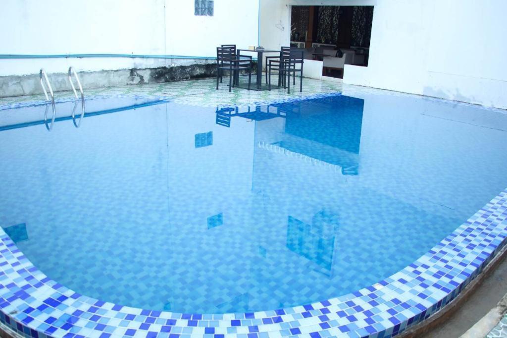 Vang Vieng Freedom Star'S Hotel 外观 照片